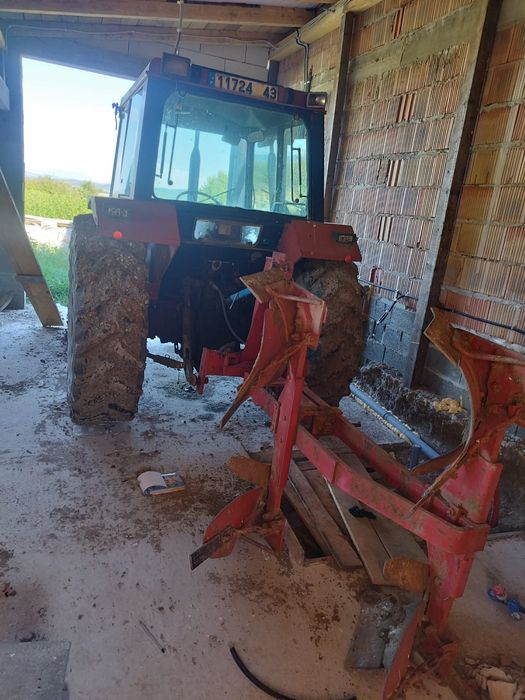Vânt tractor urgent