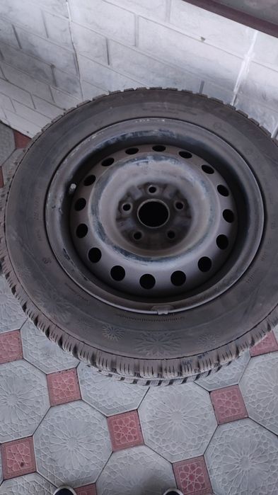 Диски с резиной зима р15