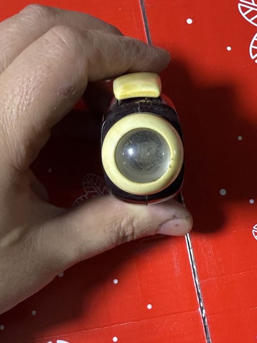 Lanternă cu dinam AEG, stare bună, funcționabilă