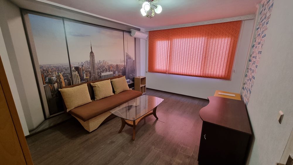 Апартамент под наем