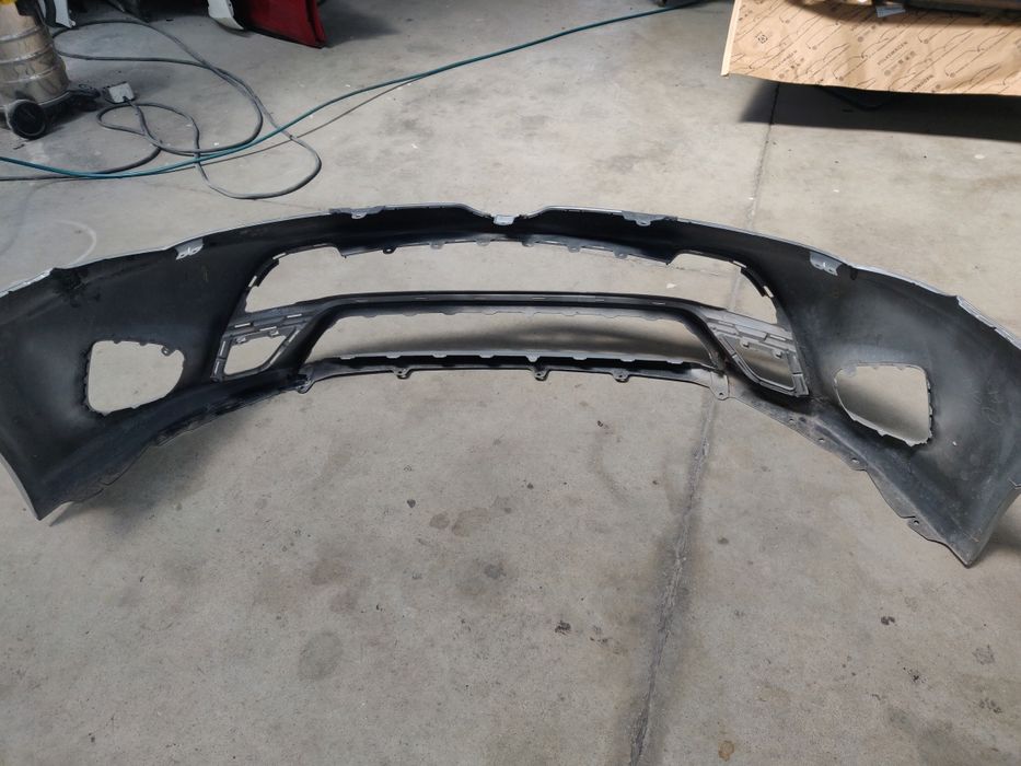 Предна Броня Оригинална за Toyota T27Аvensis Feist  2015г. до 2019г.