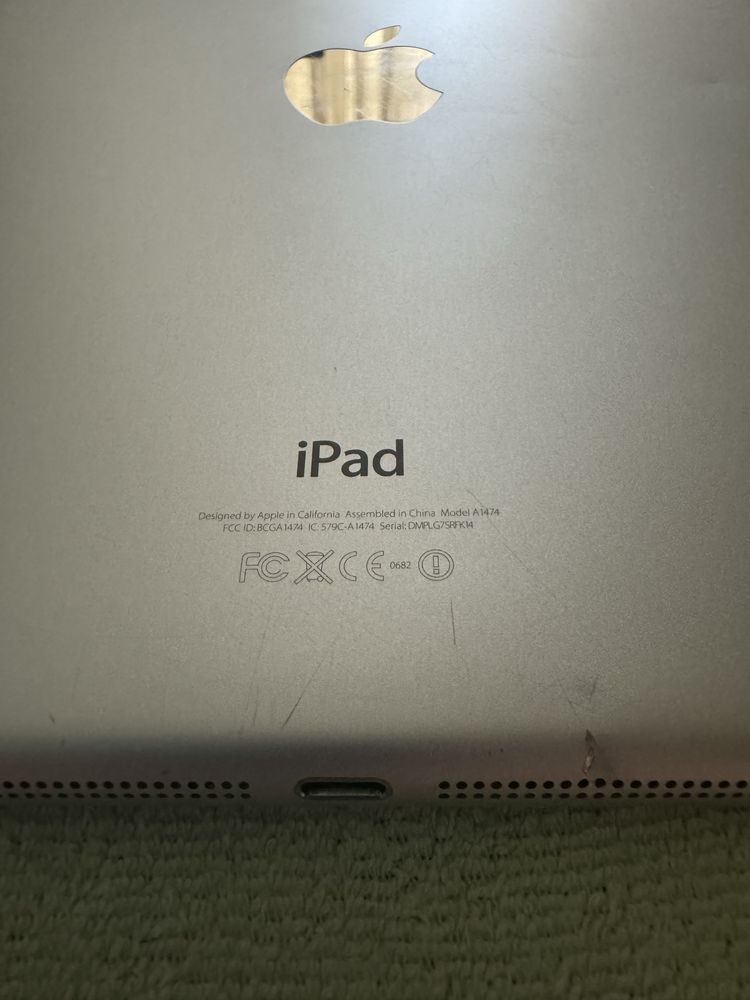 Apple Ipad air 16 GB A1474