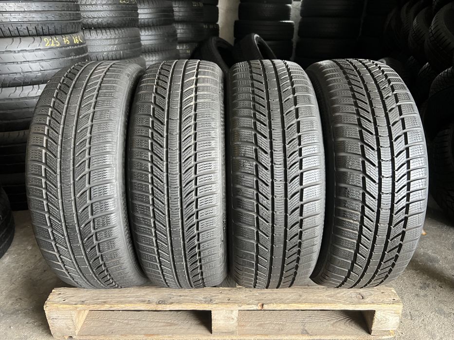 4 anvelope de iarna 215/55/18 Continental DOT 2022