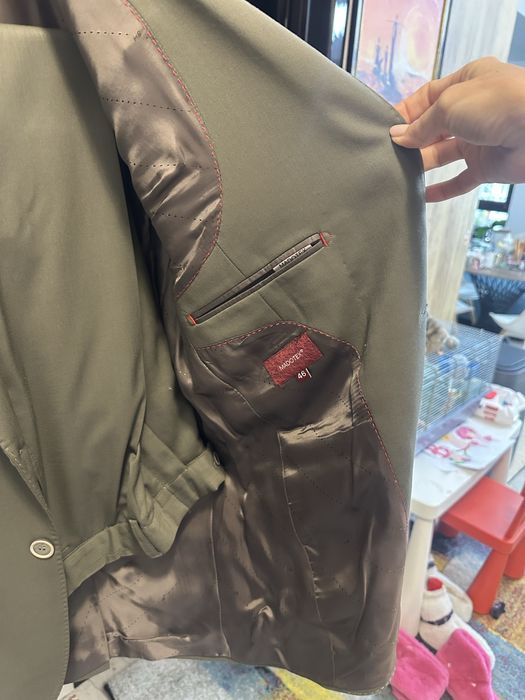 Costum Madotex nou, cu eticheta,kaki marimea 46