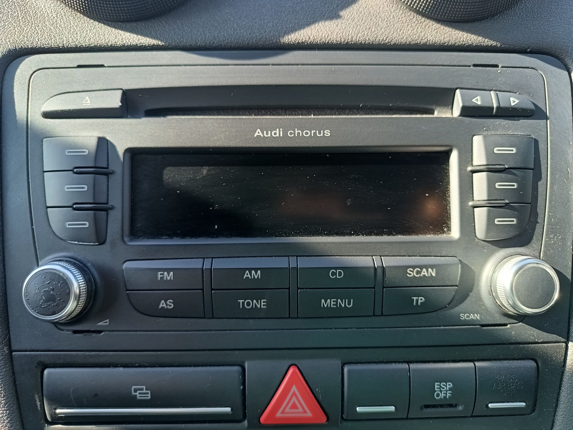 Radio CD auto Audi A3 (2007).