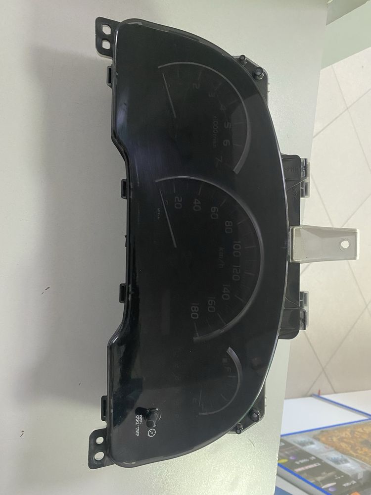 Оптитрон Toyota Ipsum acm26/21