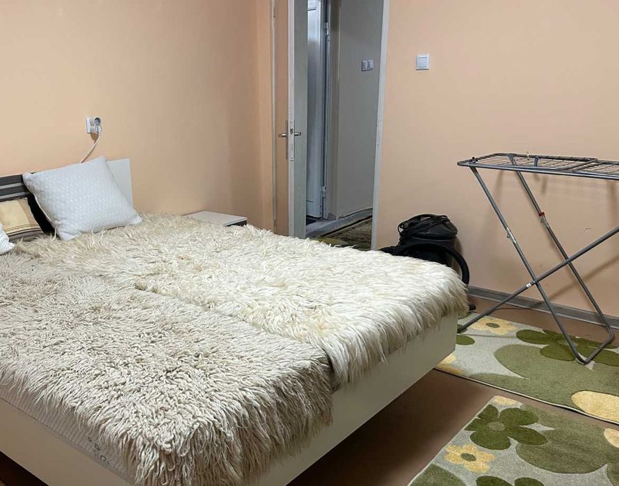 Дава се под наем Етаж от къща в Бургас, Победа - 200 кв.м за 250 € - Снимка #3