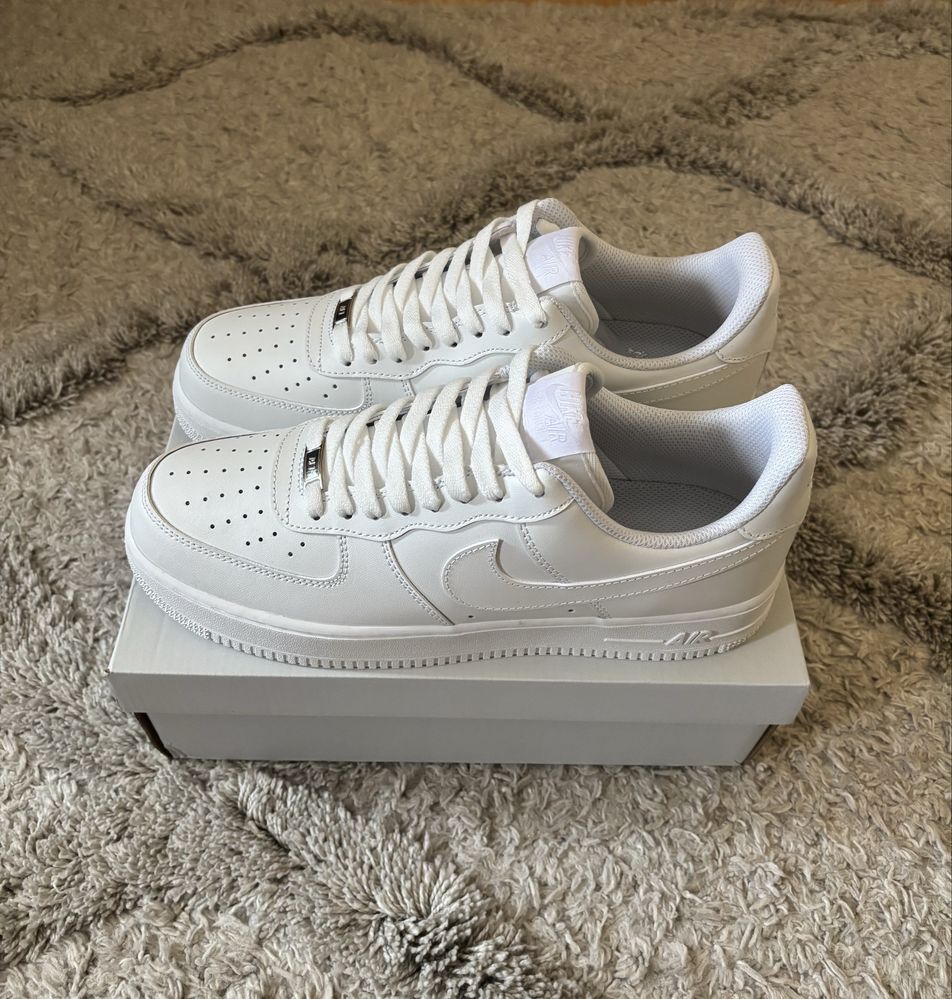 Nike Air Force 1 white / размер: 44