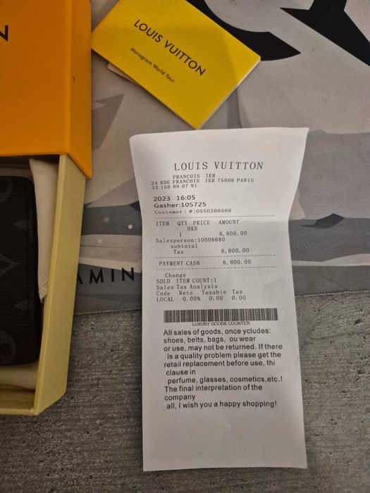 Portofel Louis Vuitton Monogram Eclipse –autentic, în stare impecabilă