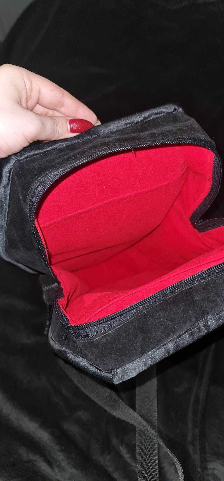 Чанта Coffin shape