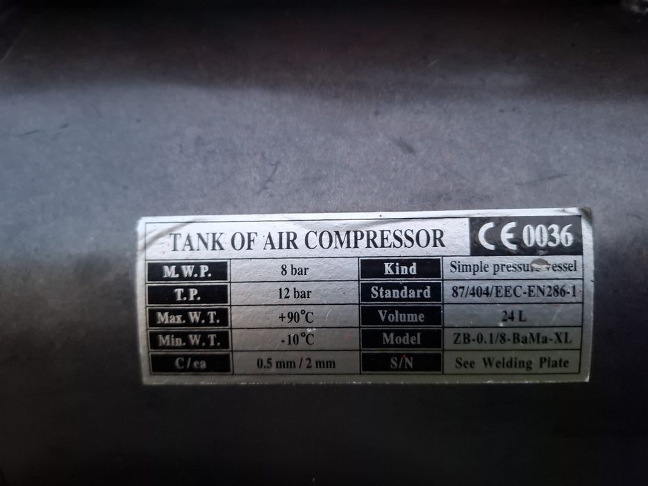 Compresoare aer,butelie de 24l,8bari