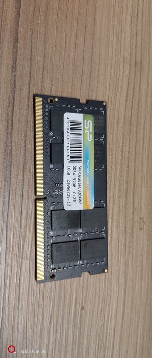 Memorie RAM Laptop / 16 GB DDR4