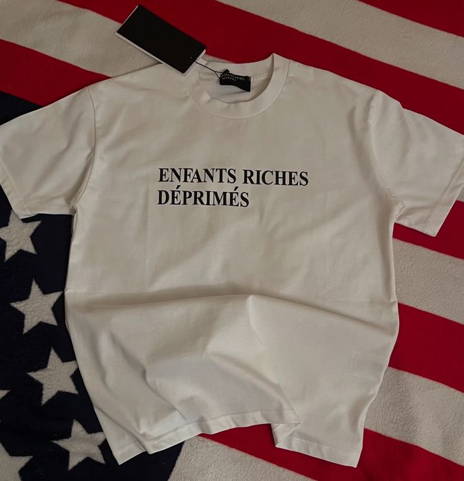 Enfant riches deprimes, mowalola