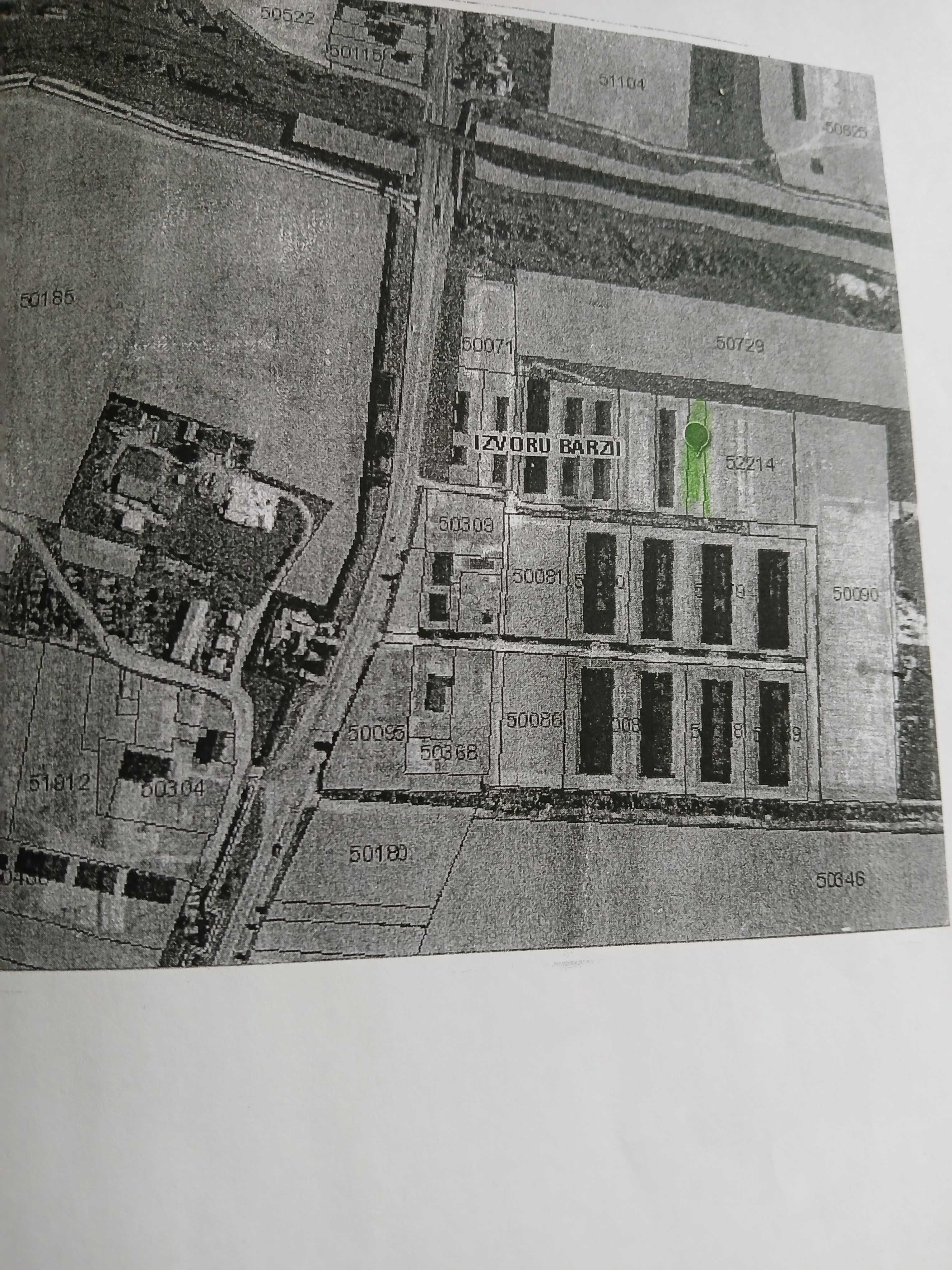 Vand teren intravilan curti-constructii