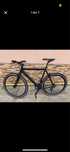 Bicicleta din aluminiu neagra