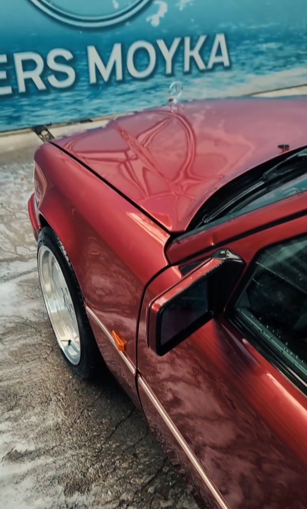 Mercedes-Benz W124 E320