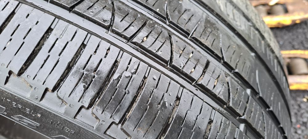 Cauciucuri Pirelli Scorpion 275/45 R21 All Season

275/45R21 110W Pire