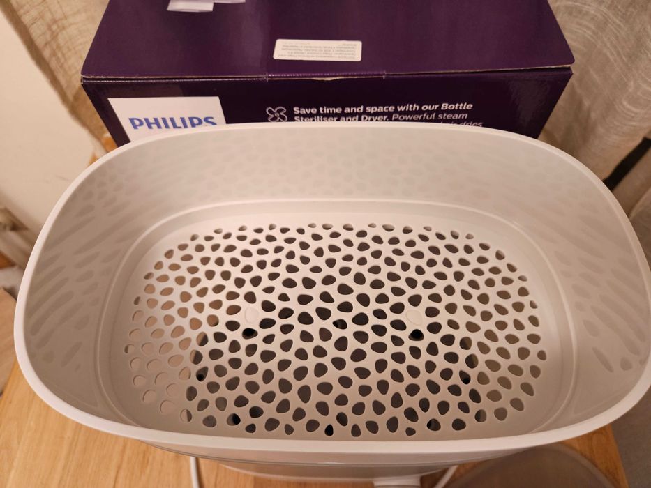 PHILIPS AVENT Електрически стерилизатор Premium с функция изсушаване