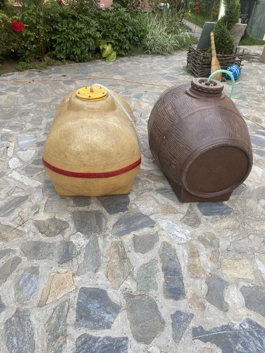 Vand butoi de plastic alimentar,de lemn de stejar si fibra de sticla p