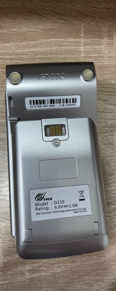 Продается  POS Terminal  PAX  D 210  б/у состояние нового