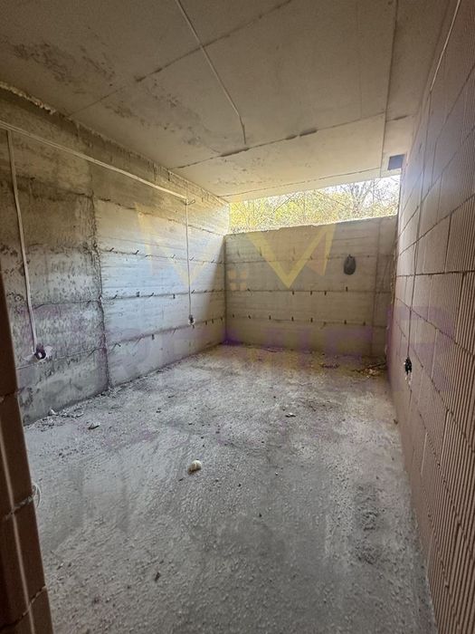 Продава се Двустаен апартамент в Варна, м-т Пчелина - 55 кв.м за 1091 €/кв.м - Снимка #2