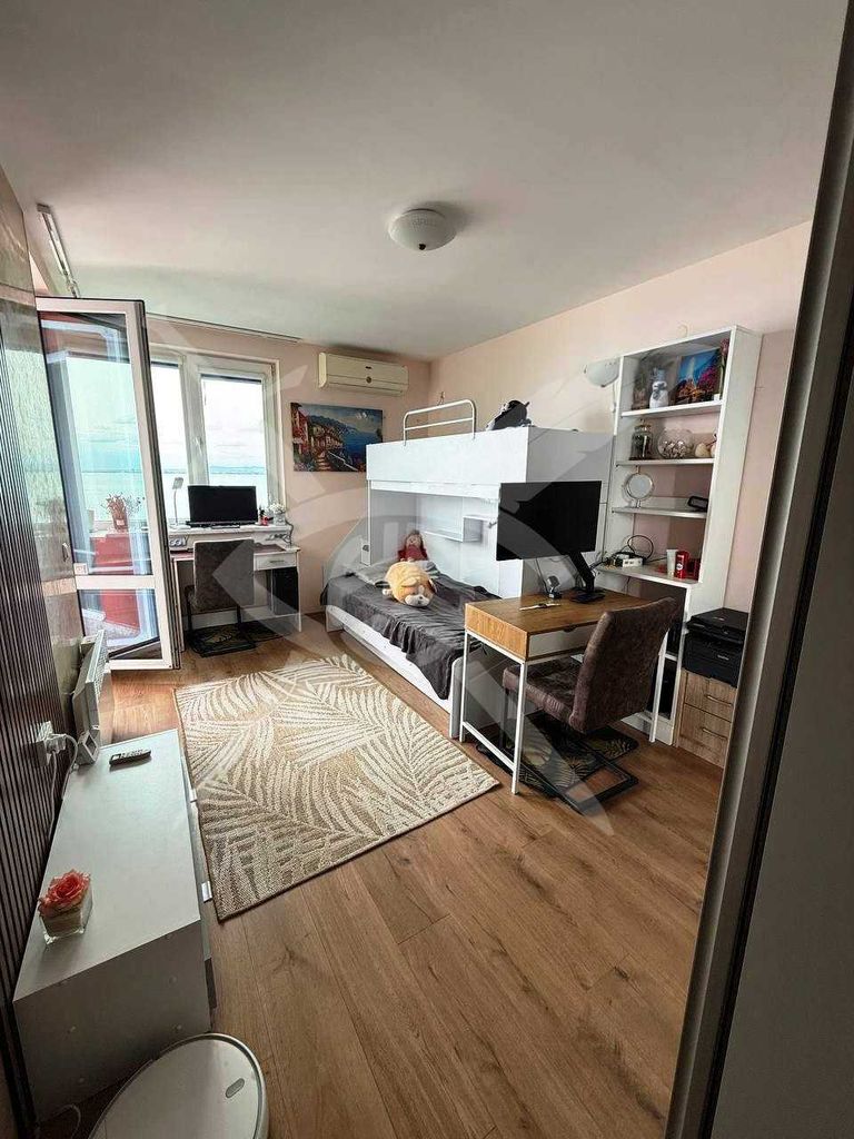 Продава се Тристаен апартамент в Свети Влас - 112 кв.м за 1492 €/кв.м - Снимка #17