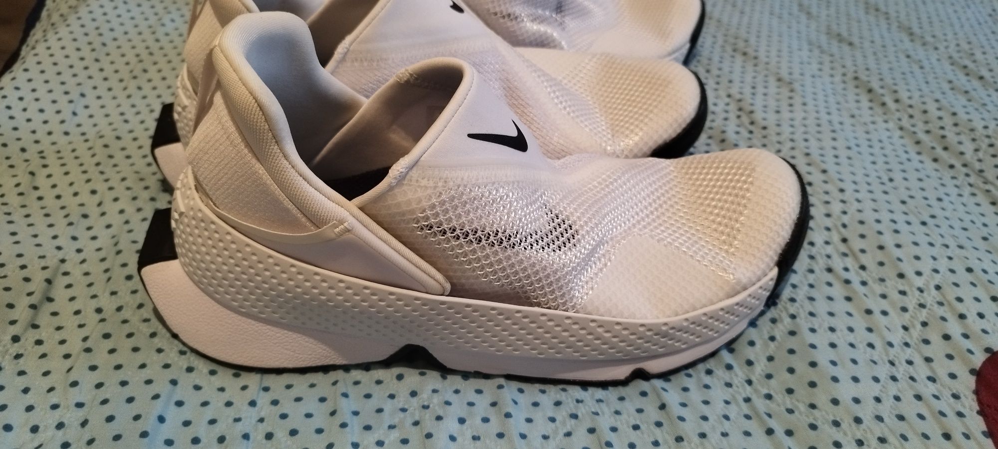 Маратонки nike flyence