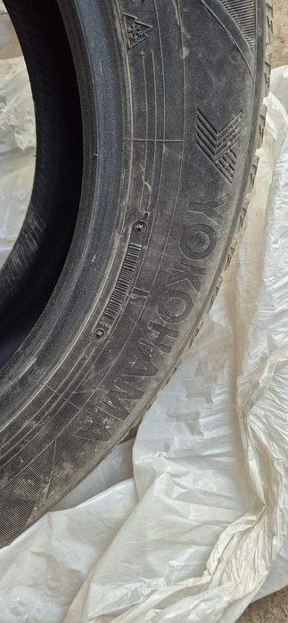 Продам комплект зимней резины 225/60R17