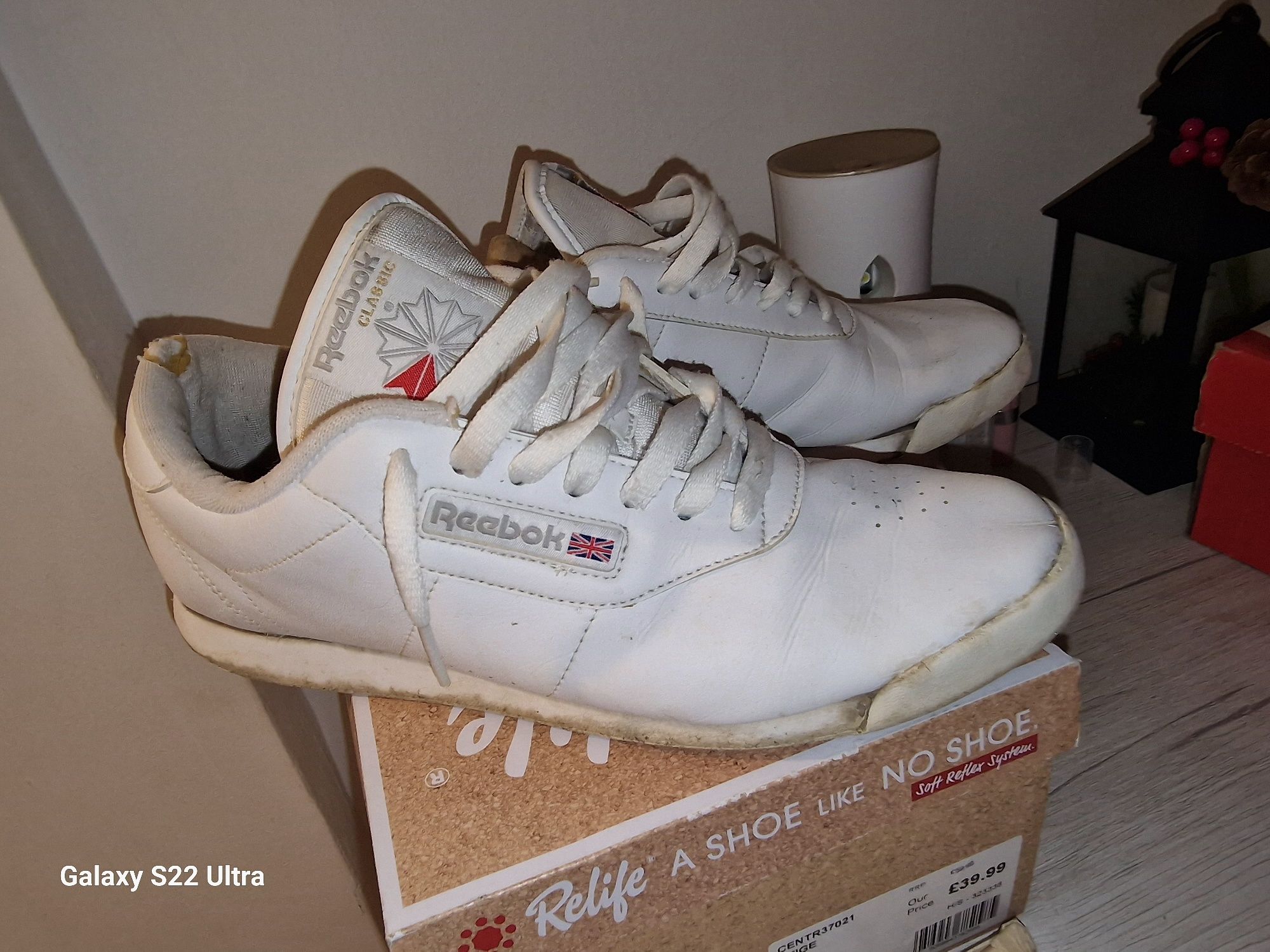 Adidasi Reebok marimea 41