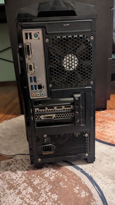 PC gaming gtx 1070 Ryzen 5 1600 8gb ram