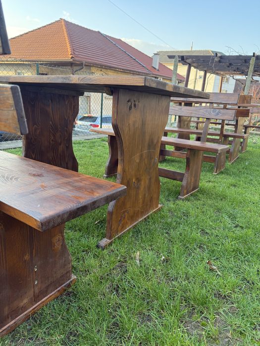 Баварски чамови маси с пейки