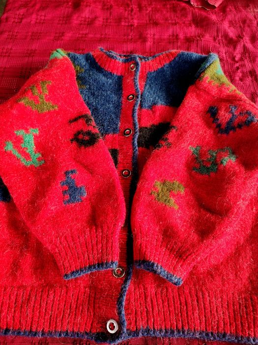 PULOVER țărănesc de colecție, impletit manual din lână naturala.