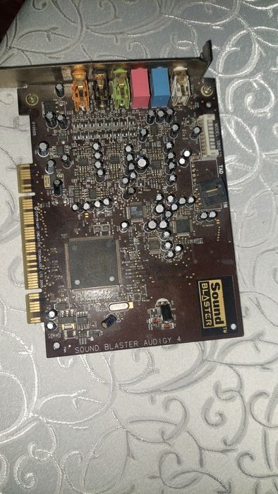 Placa sunet sound blaster audigi 4