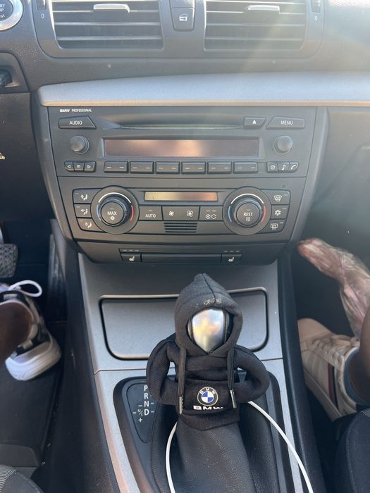 Bmw 118i E87 автомат