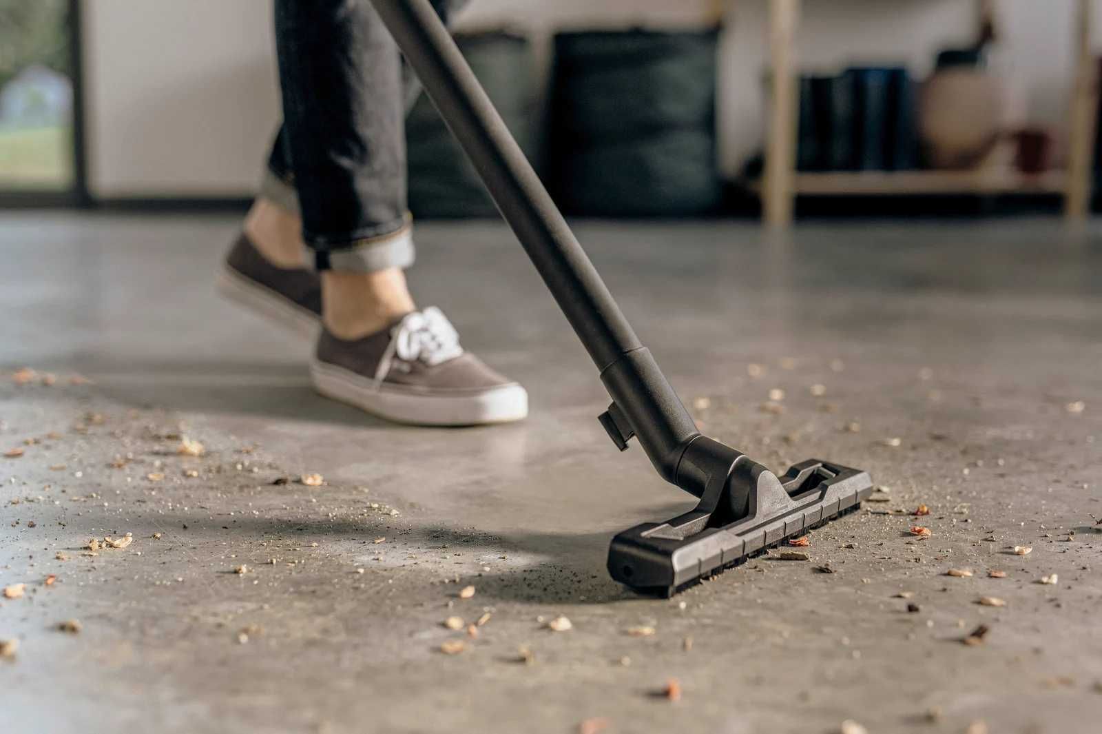 Строительный-пылесос Karcher KWD 1W V-12 с доставкой по городу!