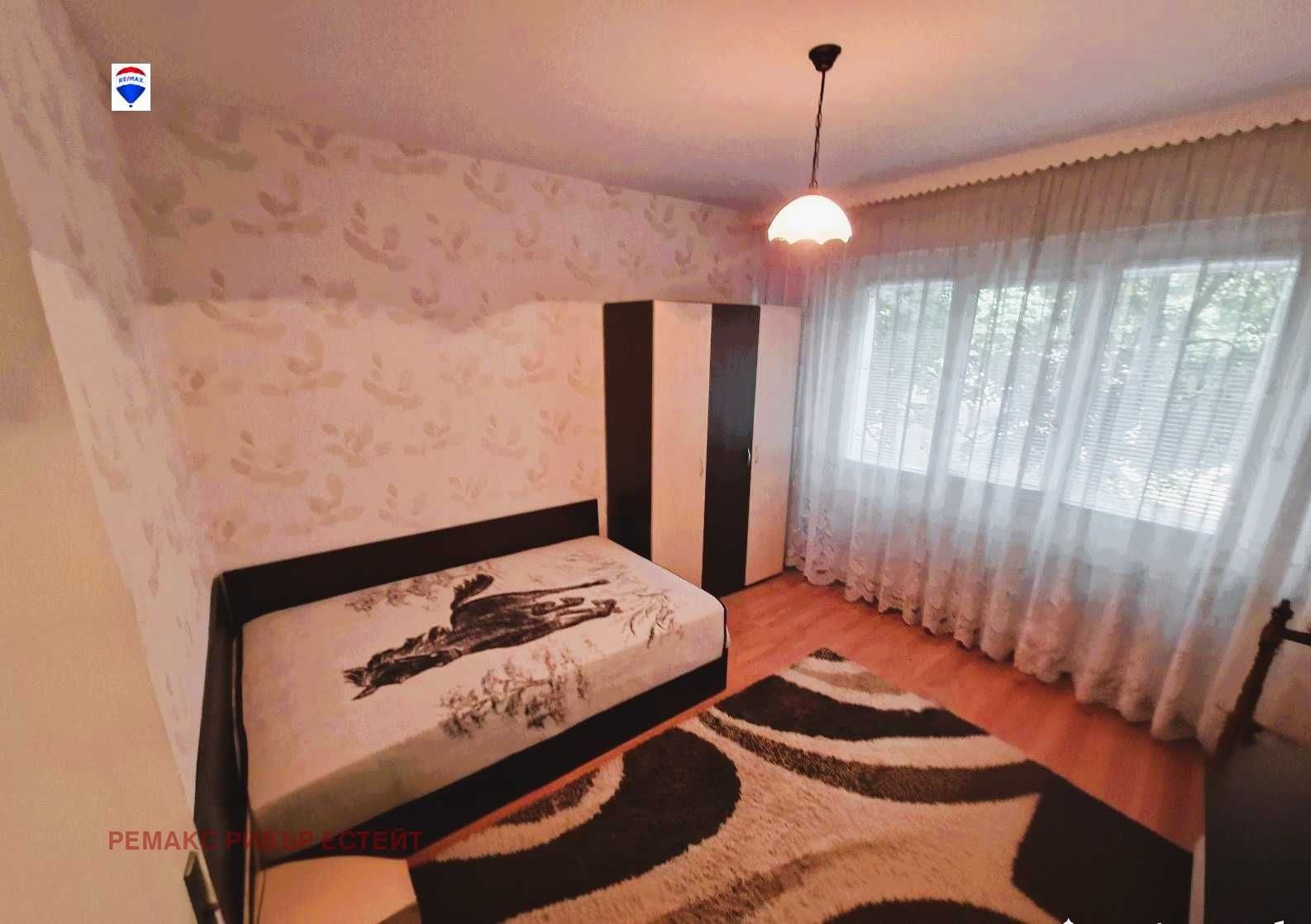 Четиристаен апартамент за продажба кв. Родина 1