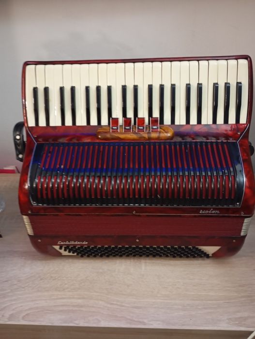 Acordeon Weston castellidardo