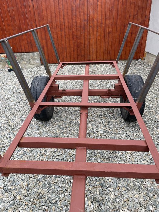 Vand remorca pentru tractor