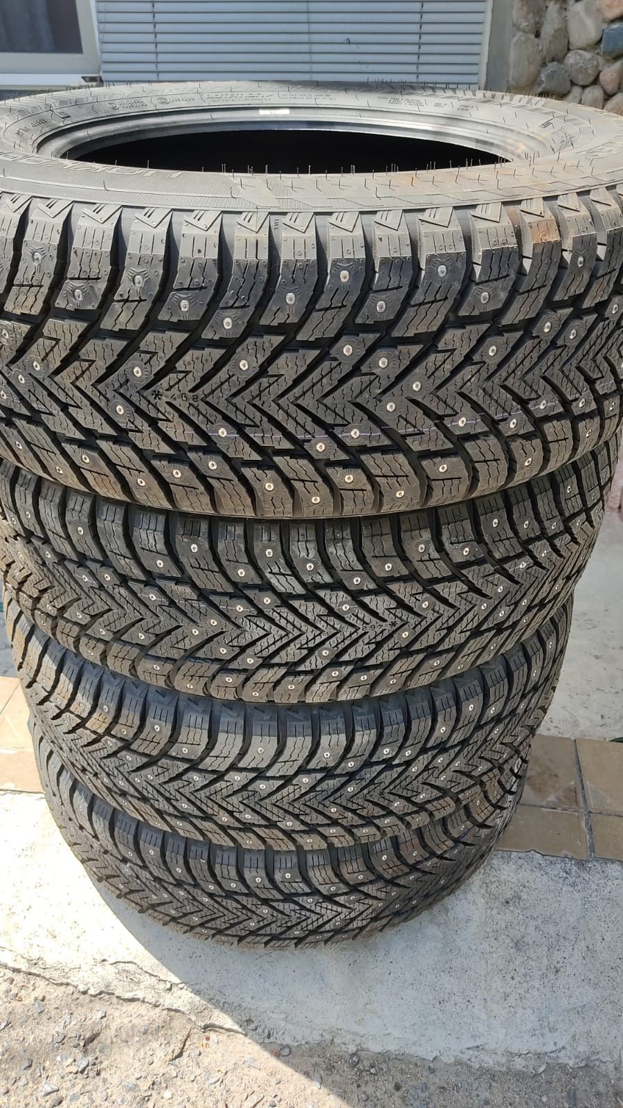 Шины Nokian Hakkapeliitta 10 P SUV10 p SUV