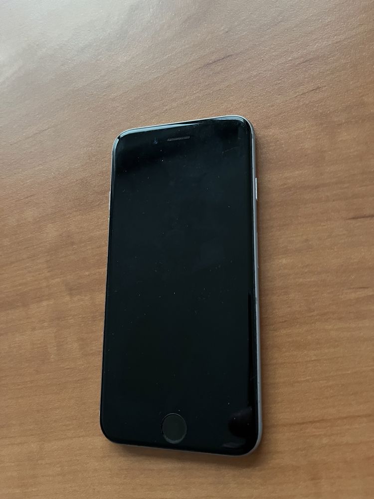 iPhone 6s за части