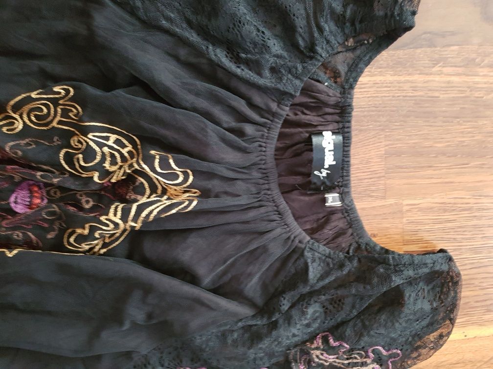 Desigual рокля ..