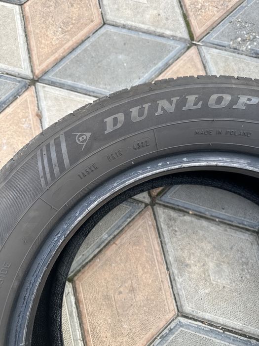 Set 4 anvelope 205/60 R16 Continental + Dunlop — 600 lei toate”