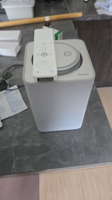 Яндекс станция Алиса