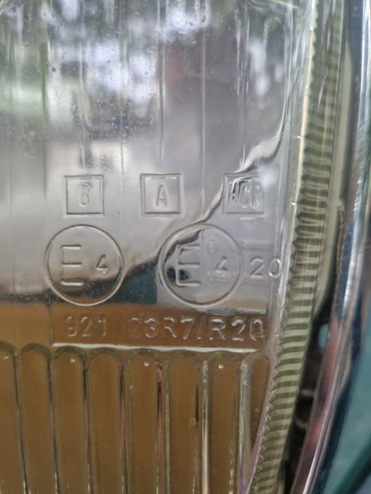 Фарове за мерцедес w114-w115