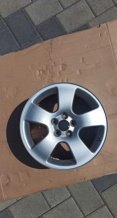 Jante aluminiu pentru  R16 pentru Audi