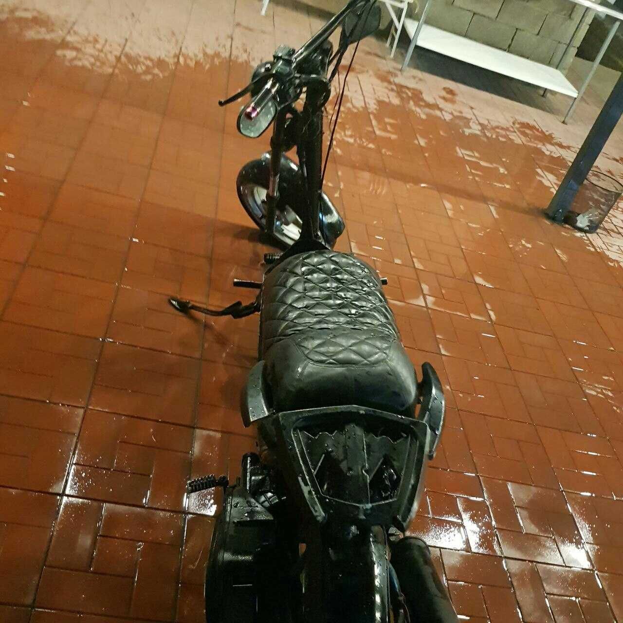 Skutr benzinlik 100km ga 2 ta benzin rasxodi bor