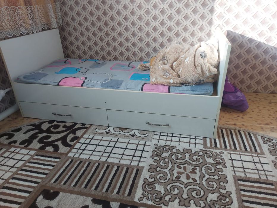 Продам детскую кровать