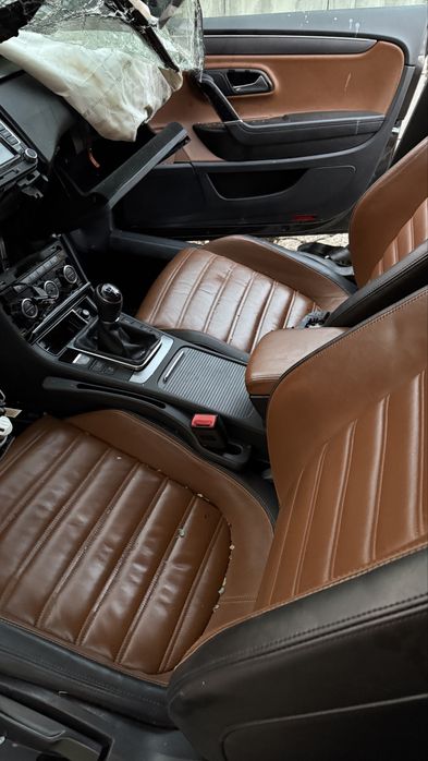 Passat CC facelift, 2.0 l diesel, 2013, maro, manuala