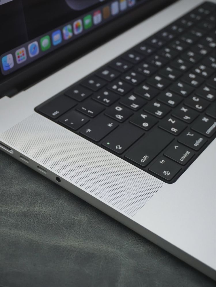 MacBook Pro M1 Pro 16inch 16/512GB