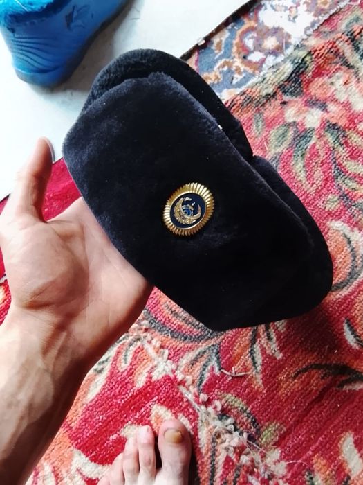 Продам Планшет ,2 кабуры 2 подмагазиника ,ушанка